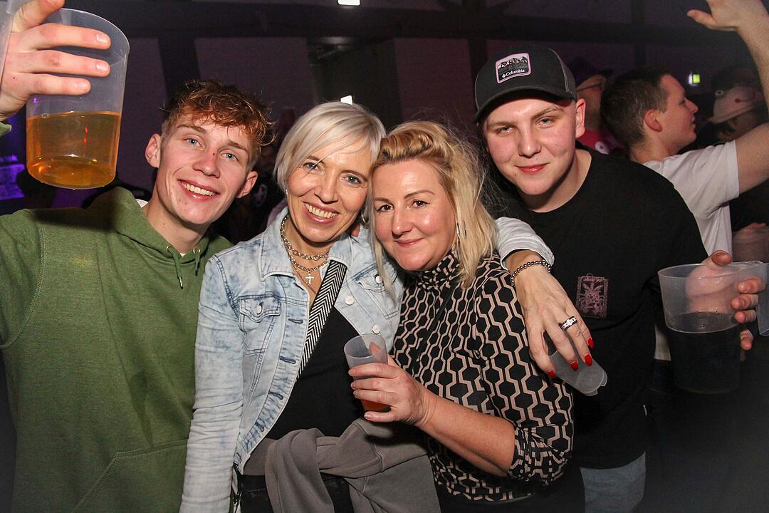 IKKE H&Uuml;FTGOLD, ISI GL&Uuml;CK, KREISLIGALEGENDE, u.v.m.