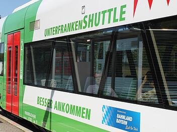 Die Erfurter Bahn hat die Ausschreibung für den Kissinger Stern gewonnen und wird ab Dezember 2014 noch mehr Züge anbieten. Foto: Mäuser