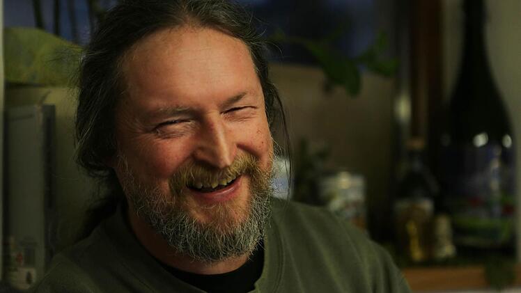 Am 10. Januar bringt er auch seine Gitarre mit nach Pretzfeld. Da feiert der Koch seinen Geburtstag. Foto: Barbara Herbst