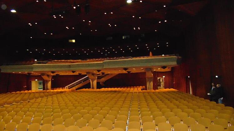 Auch die Beleuchtung wird erneuert. Petra Malbrich