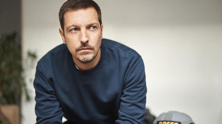 Thilo Mischke macht eigene Erfahrungen mit der Pressearbeit in den USA. Repressalien und die Angst der Opposition gegen Trump und sein System sind &uuml;berall greifbar.