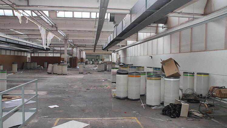 Viele Hallen sind weitgehend leer.