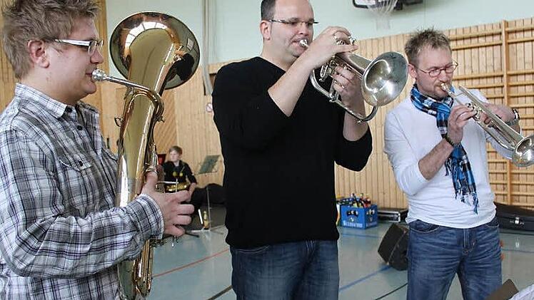 Sie sind mittlerweile ein Team: Florian Beetz, Markus Hofmann und Bernd Jungkunz (von links). Foto: Veronika Schadeck