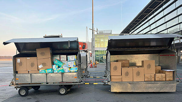 Flughafen Nürnberg: Hilfsgüterflüge für Erdbebenopfer in Türkei - 15 Tonnen Luftfracht in einer Woche