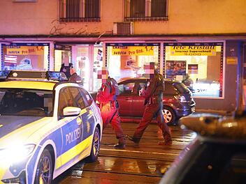 Tödliche Schüsse in Nürnberg: Familie von Opfer (✝30) bedankt sich nach Zugriff bei Polizei