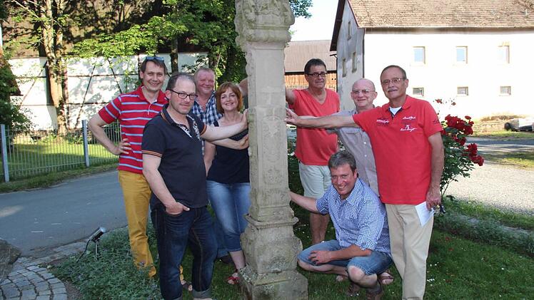 Die Stadtstenacher und die Guttenberger Vogtendorfer: eine eingeschworene Gemeinschaft. Foto: Matthias Beetz