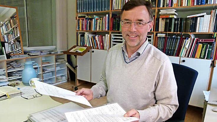 Domkapellmeister Werner Pees hat diese ungewöhnliche Konzertreihe initiiert und leitet auch die neun Konzerte bis 2018.  Foto: Marion Krüger-Hundrup