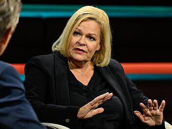 Bei "Markus Lanz" zählte Nancy Faeser die vielen Erfolge auf, die sie ihrer Meinung nach als Bundesinnenministerin für sich verbuchen konnte.