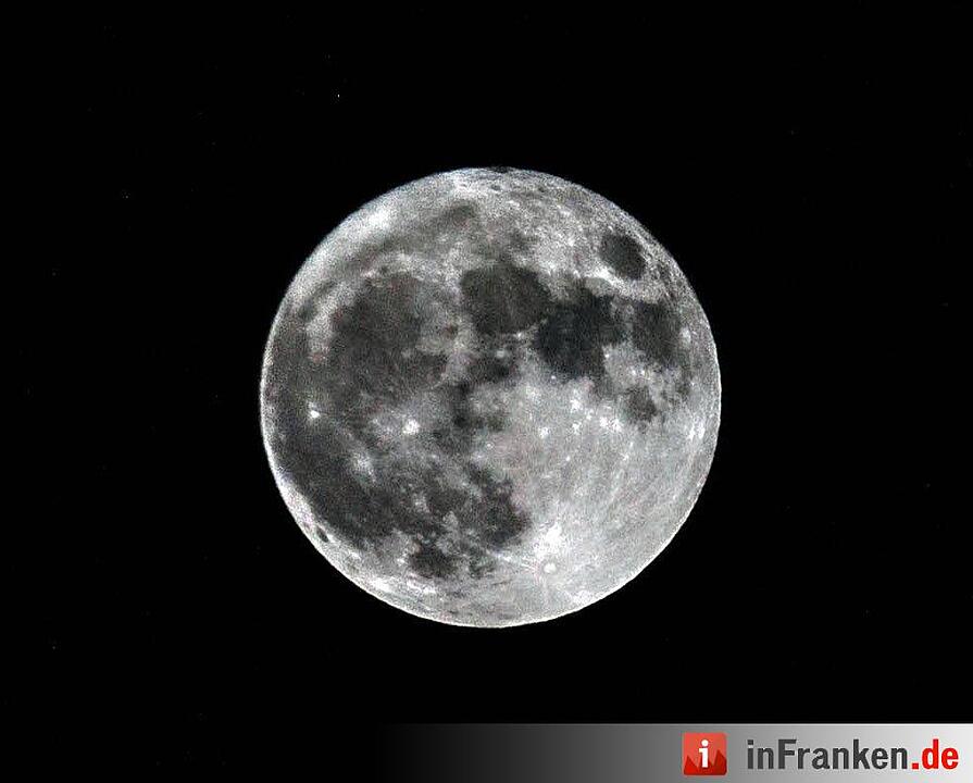 Supermond: Die besten Bilder aus Franken und der Welt