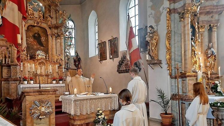 Der aus Zeyern stammende Albert Müller hielt den Festgottesdienst.