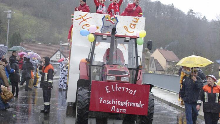 Faschingszug Aura 2016. Foto: Winfried Ehling