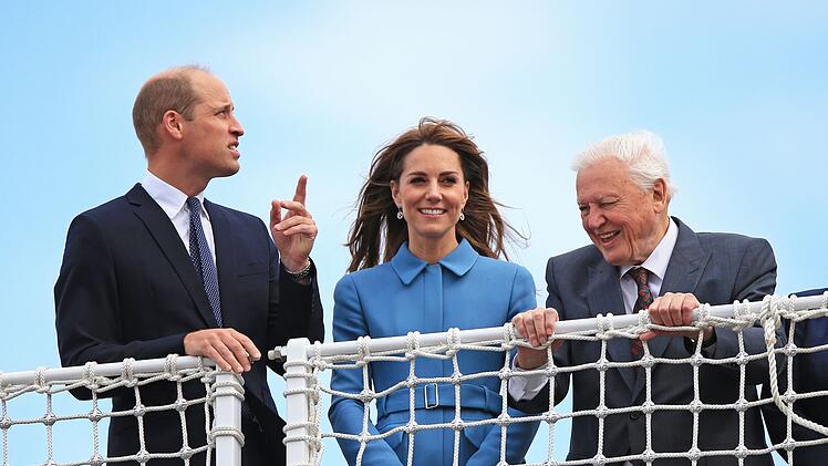 Royals bei der Schiffstaufe