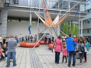 Zahlreiche sportliche Angebote rundeten den Familientag bei Siemens Energy ab.  Foto: Christian Stuart Wilson