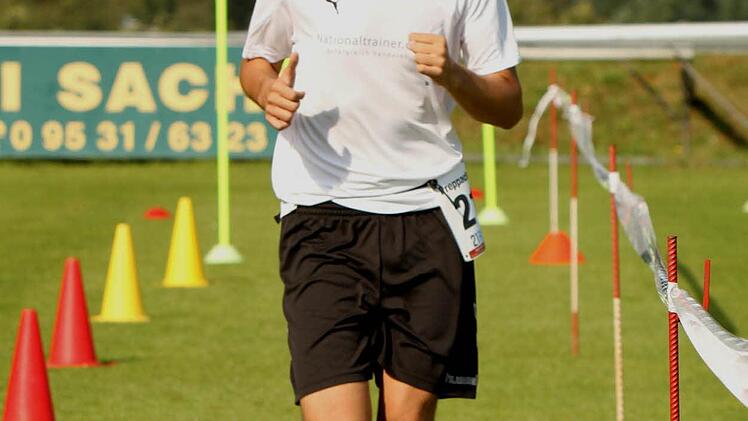 Bei den Herren wurde David Lang (HSV Altenstein) Sieger über sechs Kilometer.