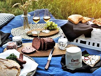 Picknick mit Schmackhaftem aus Rhöner Genussorten. Nico Fay