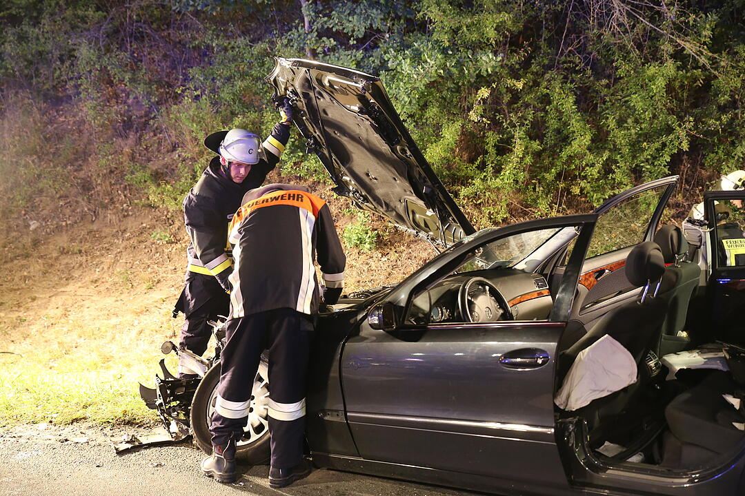 Vier Schwerverletzte bei Unfall nahe Wendelstein