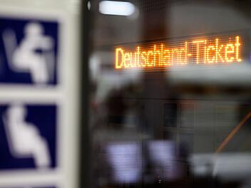 Preis-Hammer beim Deutschland-Ticket? Verkehrsminister geben neuen Preis ab 2025 bekannt
