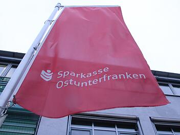 Die Sparkassen-Hauptstelle in Haßfurt. Foto: Andreas Lösch