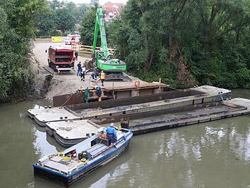Am W&ouml;hrder See in N&uuml;rnberg ist am Montag eine Fliegerbombe aus dem Zweiten Weltkrieg gefunden worden. Foto: NEWS5 / Friedrich