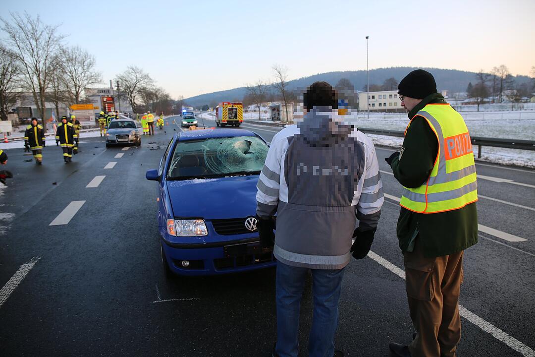 Tödlicher Unfall auf der B303