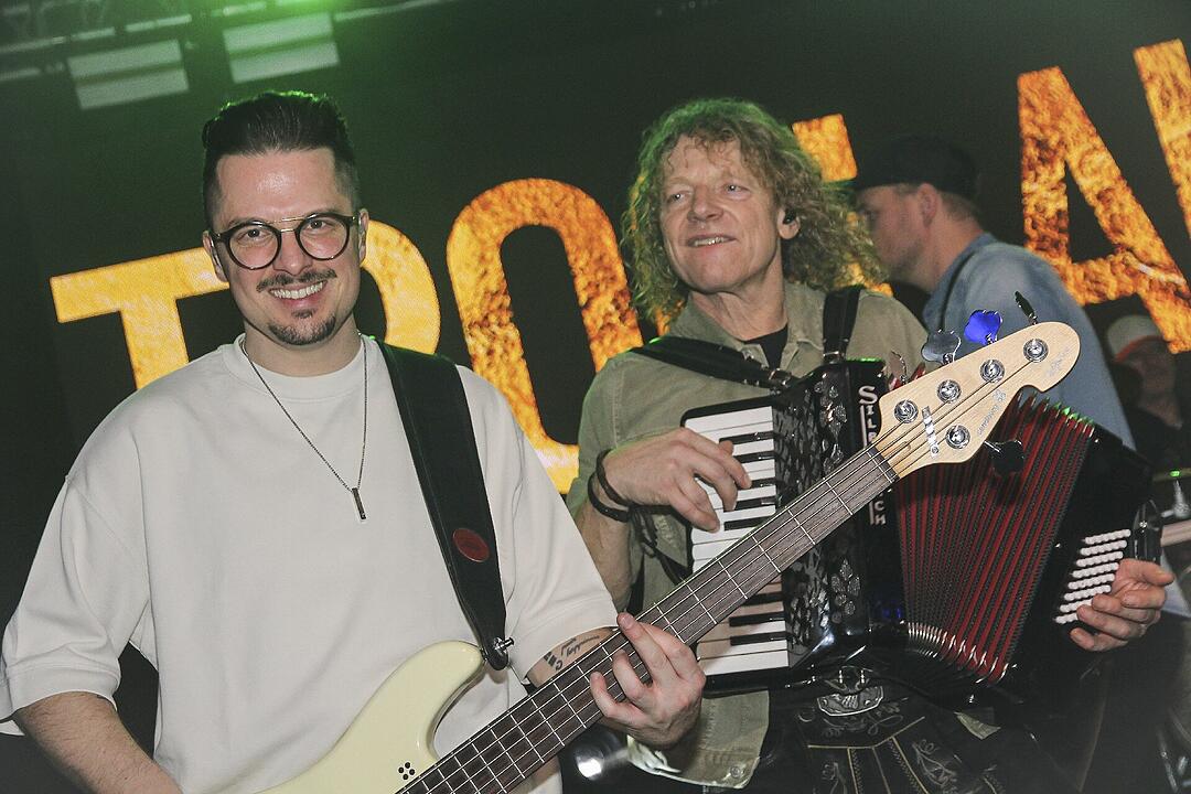 Die Kultband live im MCT