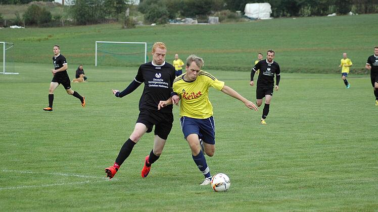Bilder vom Spiel der Woche bei der SG Oberleicjhtersbach/Modlos gegen den TSV Stangenroth. Foto: Sebastian Schmitt