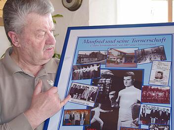 Manfred Stöckleins Zeit in der Turnerschaft spiegelt auch die Entwicklung des Vereins wider. Zu seiner Verabschiedung aus dem Ehrenamt erhielt er die Eckpunkte seine Sportler- und Funktionärslaufbahn als Kollage überreicht.