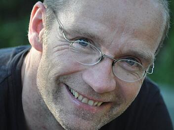 Bamberg: Renommierter Dramaturg wird Intendant am E.T.A.-Hoffmann-Theater - sein Werdegang