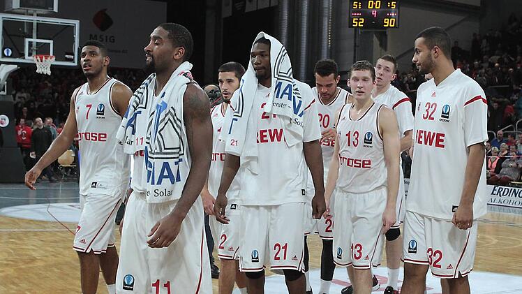 Enttäuscht schlichen die Bamberger nach der Demütigung vor vier Wochen vom Parkett. Foto: sportpress