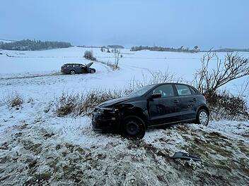 B173 bei K&ouml;ditz: Schwerer Unfall mit vier beteiligten Fahrzeugen