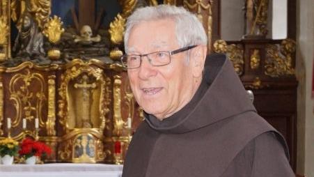 Pater Martin Domogalla feiert am Donnerstag, 22. Oktober,  seinen 80. Geburtstag. Foto: Marion Eckert