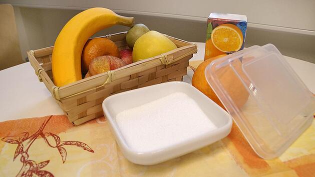 Obst ist, tags&uuml;ber genossen, wesentlich ges&uuml;nder als abends vor dem Fernseher.  Foto: Markus Hoeppner