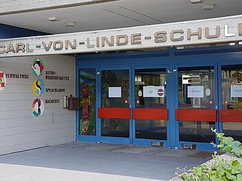 Die Realschule kämpft mit dem Corona-Virus. Foto: Alexander Hartmann