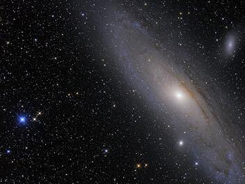 Die unserer Milchstraße benachbarte Andromeda-Galaxie Fotos: Sternwarte Feuerstein