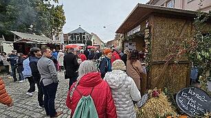 Einblicke in den Rh&ouml;ner Wurstmarkt