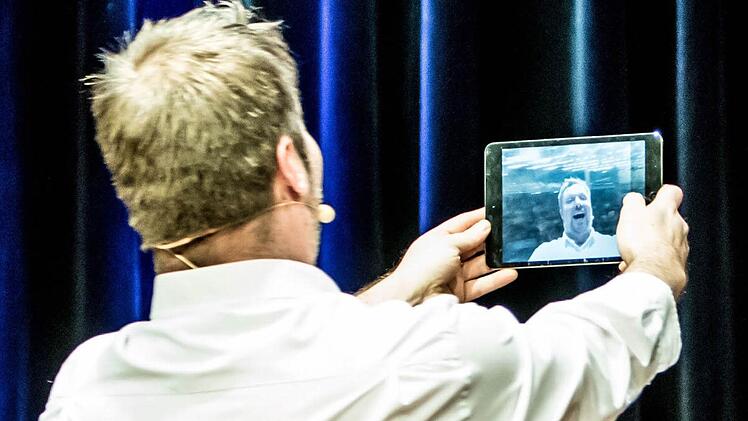 Impressionen vom "TBC"-Gastspiel im Coburger Kongresshaus.Foto: Jochen Berger