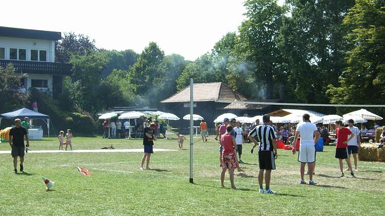 Im Laufe des Jahres stehen beim TSV 05 Großwalbur zahlreiche Veranstaltungen an, wie zum Beispiel das Sportplatzfest.  Foto: TSV 05 Großwalbur