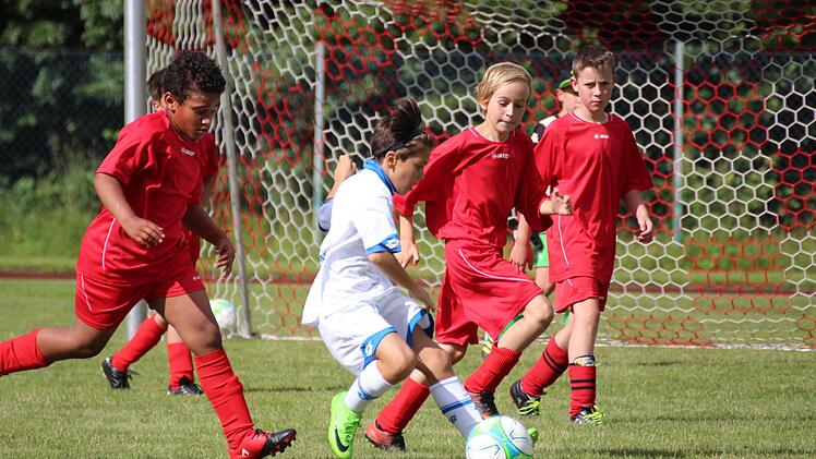 Zwar gelang heuer die Wiederbelebung des Peter-Manger-Gedächtnisturniers mit namhaften Jugendmannschaften, aber der SV Wildflecken ist dennoch tief in eine Krise gestürzt.Foto: Sebastian Schmitt