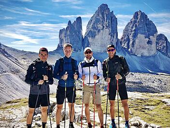Höh(e)n-Trainingslager am Fuße der Drei Zinnen: (von links): Die vier Höhner Läufer Florian Beck, Andreas Krenz, Dominik Mages und Daniel Götz bereiten sich in Südtirol auf weitere Wettkämpfe im Herbst vor.