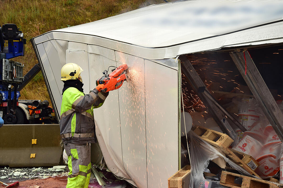 Umgekippter Lkw A3 bei Geiselwind
