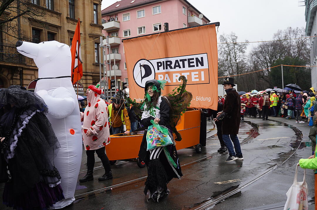 Nämberch Ahaaaaaa