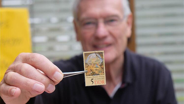 Eine der letzten Briefmarken, die in der DDR herausgegeben worden sind - gestempelt und unbeschädigt ein echtes Sammelobjekt.