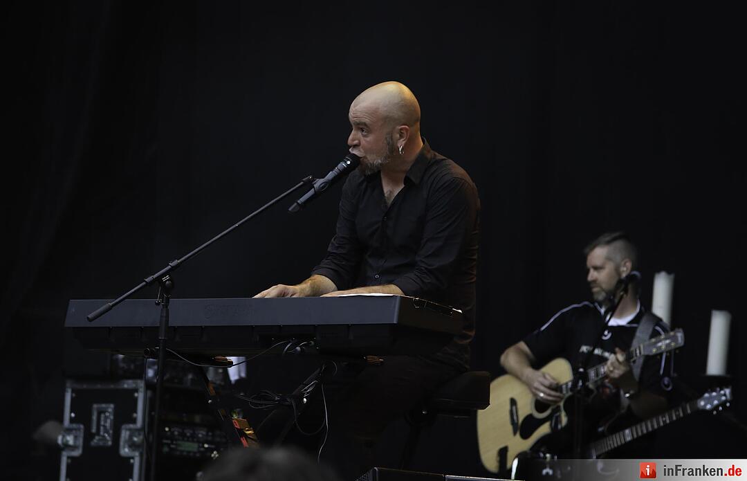 Unheilig und drei Vorbands spieleten am Freitag in Rothenburg ob der Tauber