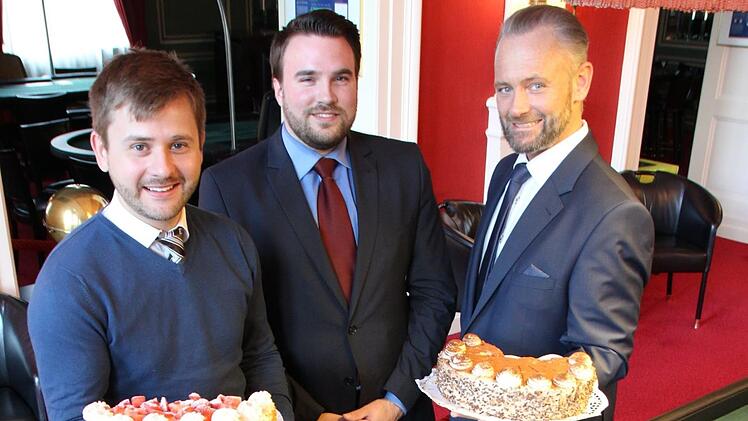 Stephan Krause (von links), Mario Fertig und Alexander Ochs vom Hotel- und Gastronomiedienstleister HOWA sind ab Juli die neuen Pächter des Spielbankrestaurants "Luitpolds" in Bad Kissingen.  Foto: Borst