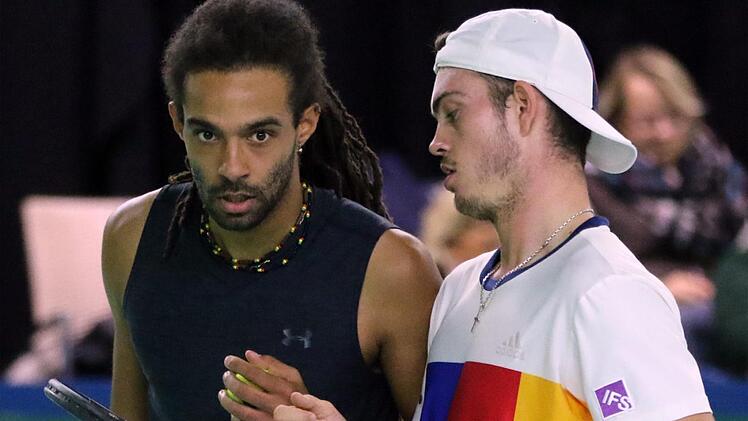 Es waren nicht die Tage des Dustin Brown: Er scheiterte im Doppel an der Seite von Maximilian Marterer (r.)....