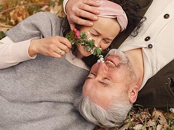 Dating 50 plus