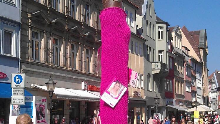 Die SPD setzt auf Guerilla-Knitting.