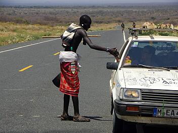 Freundlicher Hilfe überall Foto: Andi Fießer