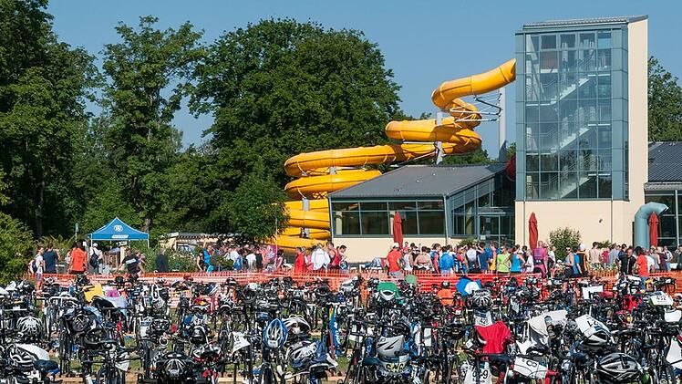 Forchheim: Stadttriathlon findet bald im Freibadpark statt - Bedingungen, Verlauf und Sperrungen