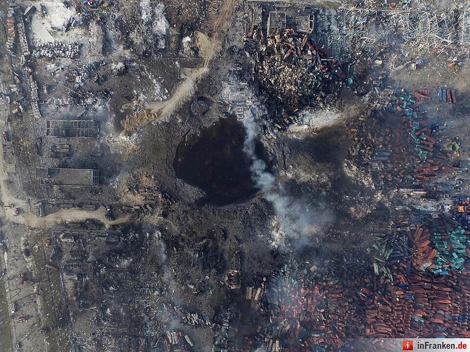 Huge explosion rocks Chinese port city of Tianjin